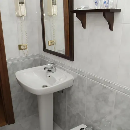 Hotel Casa Espana Villaviciosa (Asturias)