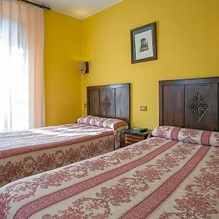 Hotel Casa Espana 2*