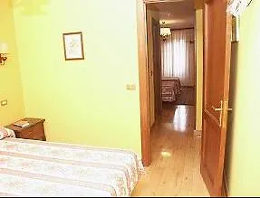 Casa Espana 2* Villaviciosa (Asturias)