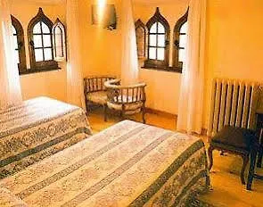 كاسا اسبانيا 2*